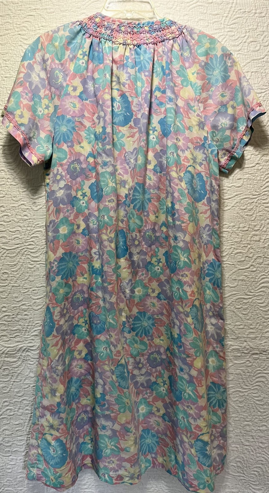 Vintage Whispers House Dress Robe Gown Medium Cottagecore Grannycore Floral