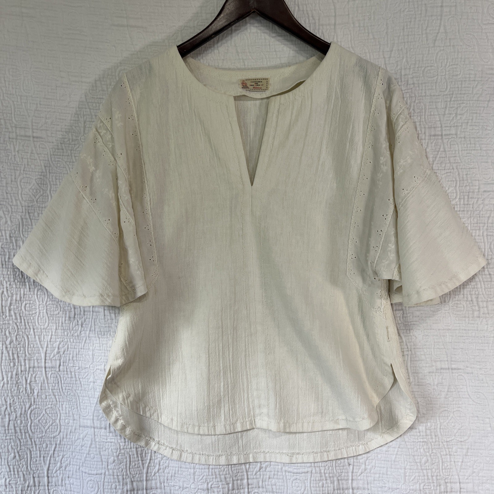 Vintage Fashioned And Handmade By Madelyne Cream Peasant Blouse Flutter Sleeve M