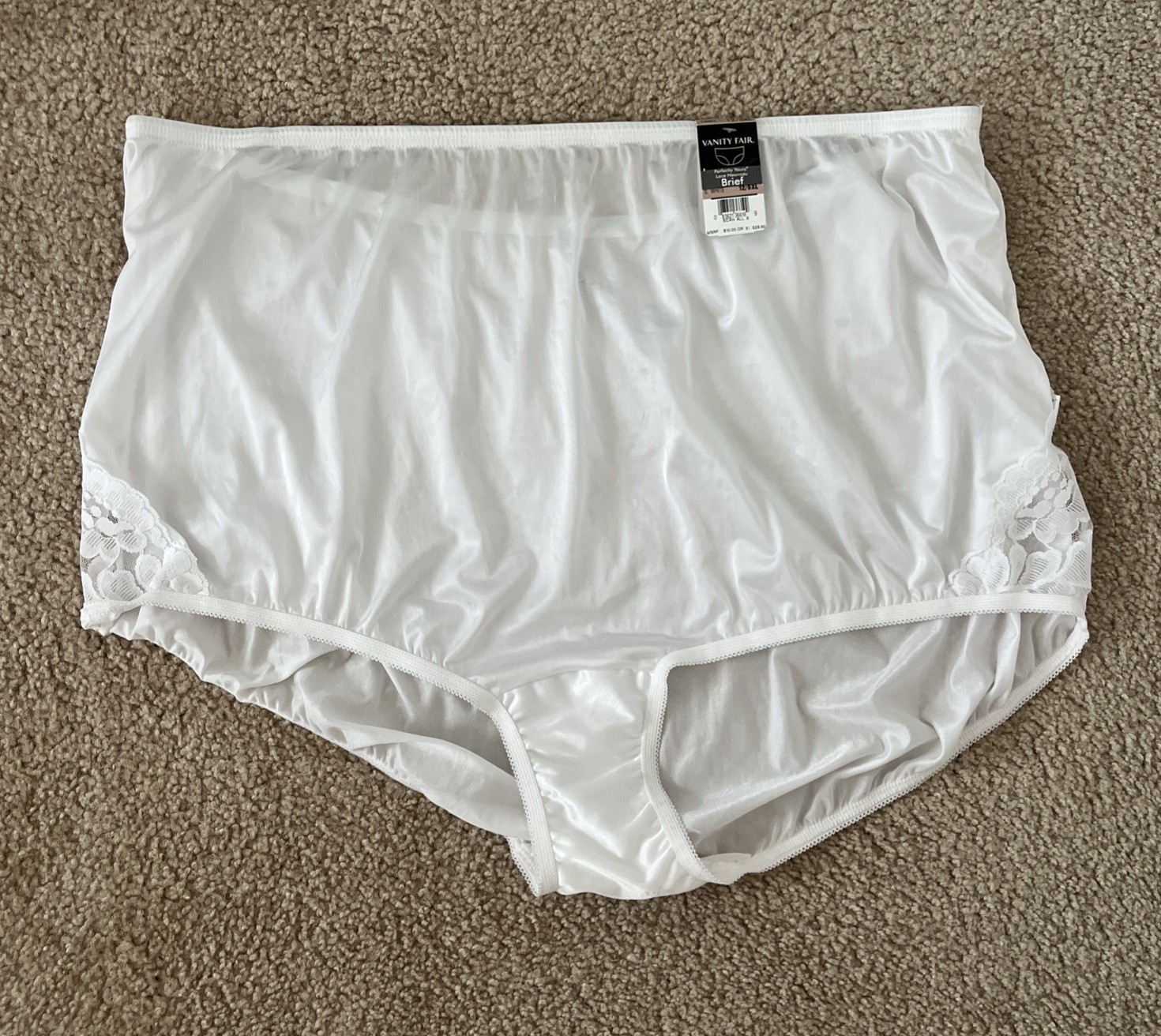 NWT Vanity Fair Perfectly Yours Sz12 5XL Classic Nylon Brief Panty White