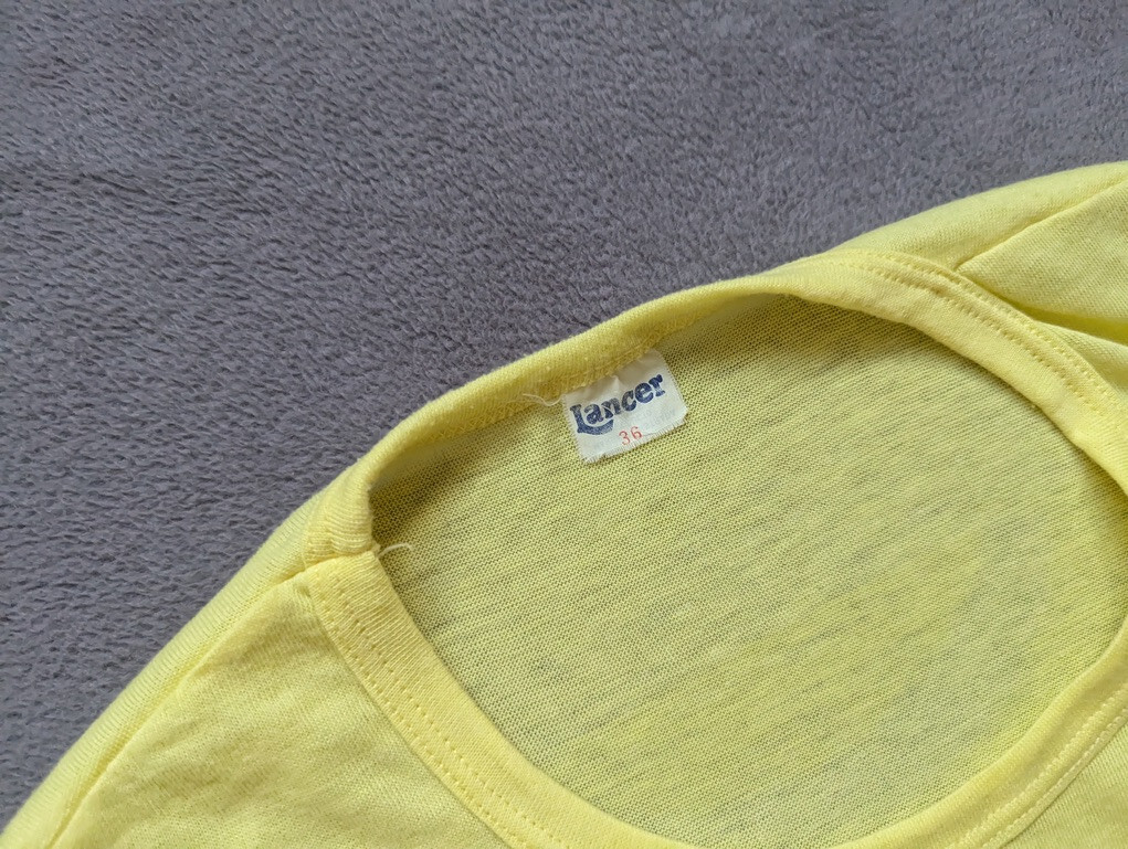 Lancer Vintage 70s 80s where the hell is Honduras yellow shirt womens size 36