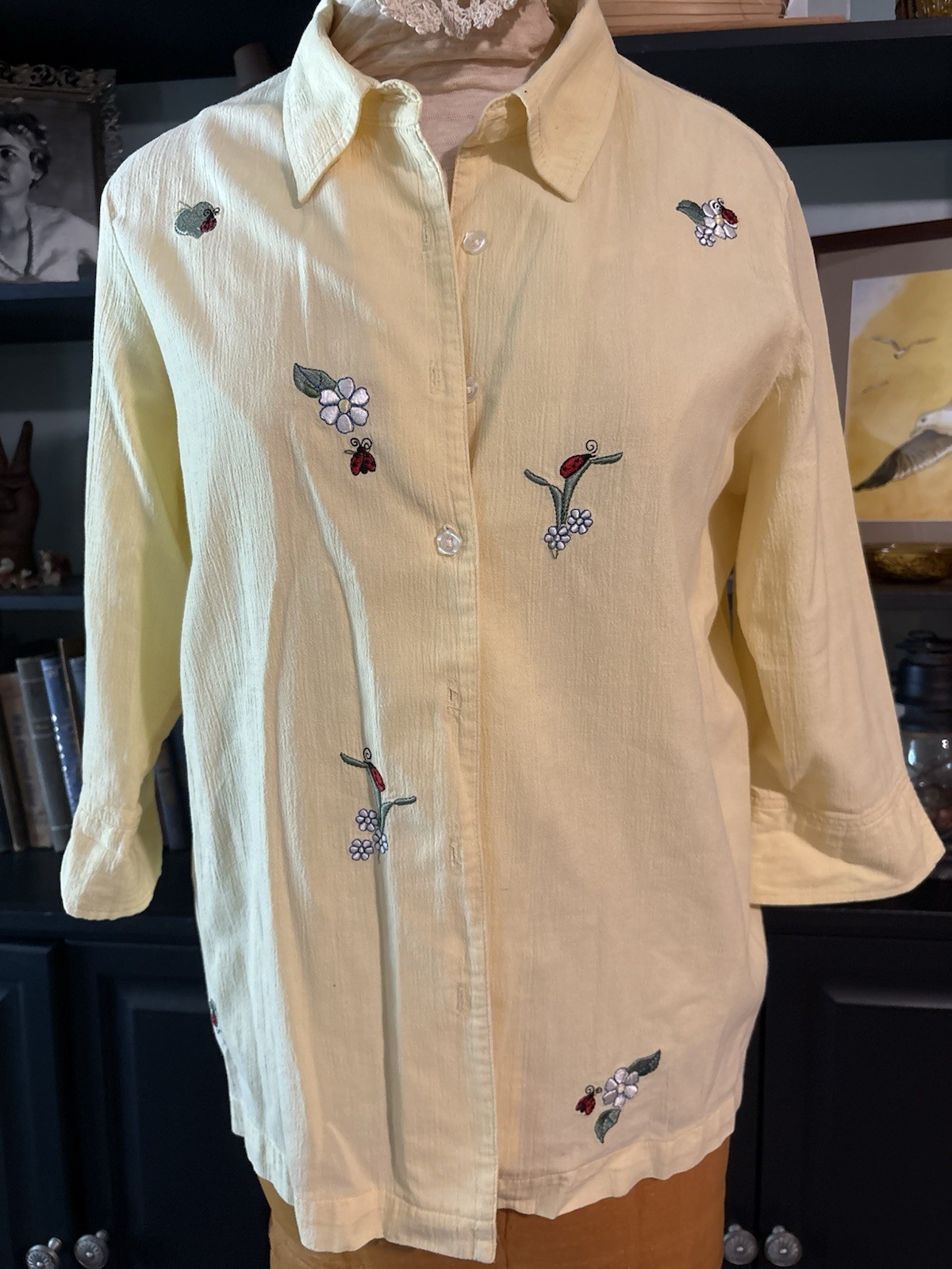 Vintage Blair Yellow Cottagecore Ladybug Embroidered Short Sleeve Top Large