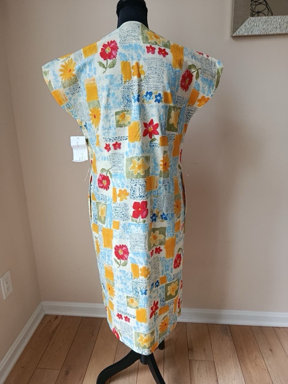 Vintage 1970 Guy Dubois New Floral Print Midi Dress Medium Made in France