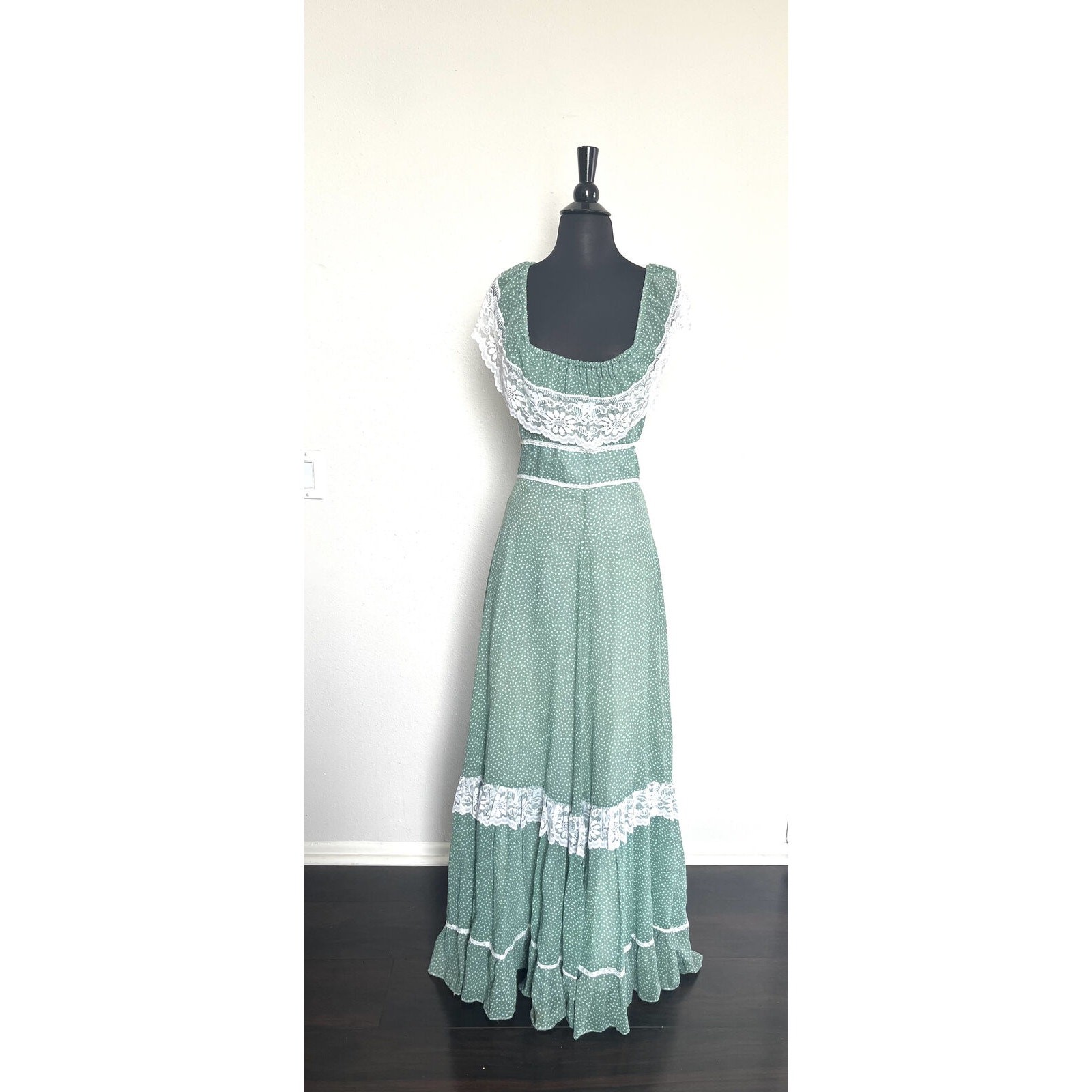 1970&rsquo;s Gunne Sax by Jessica Sz S Prairie Cottagecore See Measurements