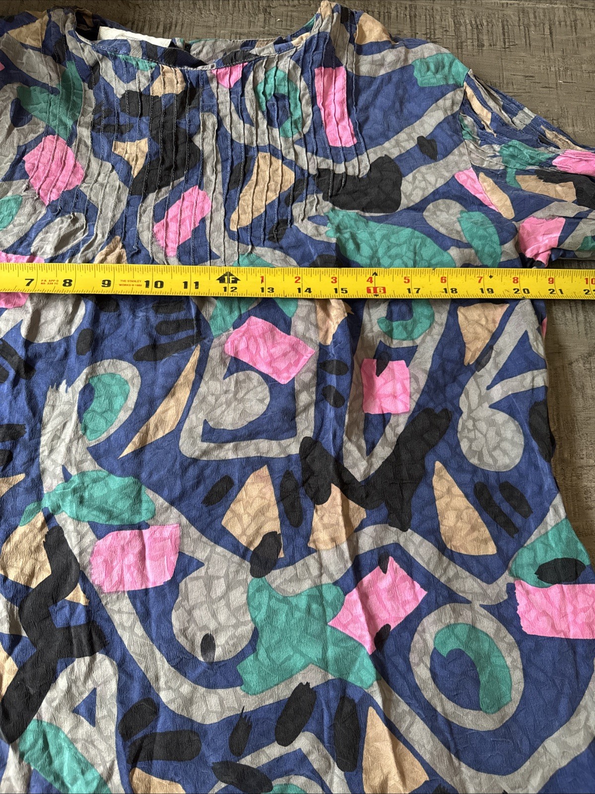 Vintage 80&rsquo;s Flora Kung Abstract multicolor, long sleeve silk Blouse