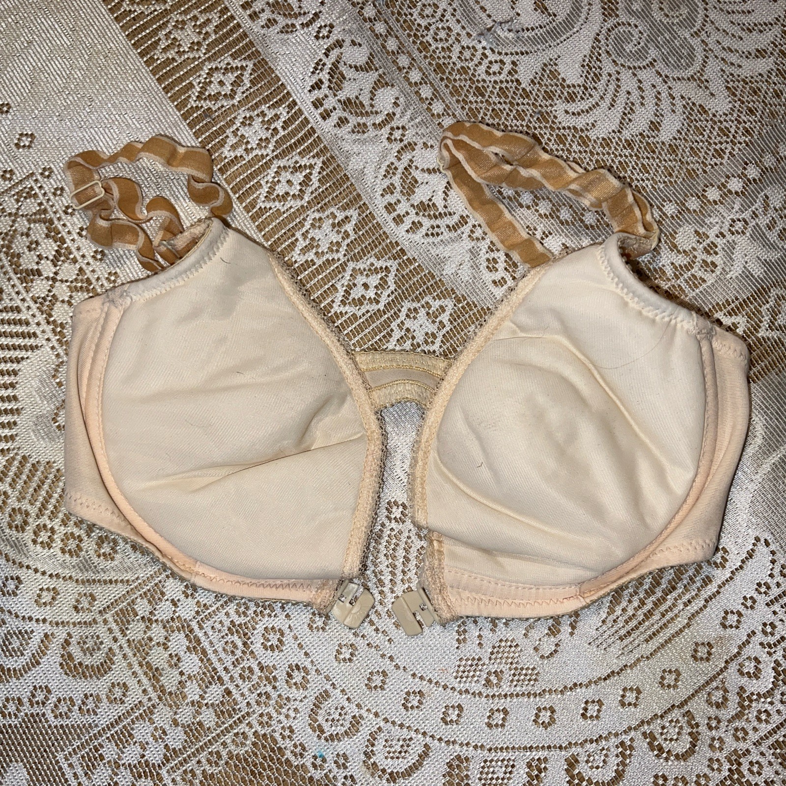 Vintage Ivory JANTZEN Bullet Bra Underwire 32C front closure pinup retro pointy