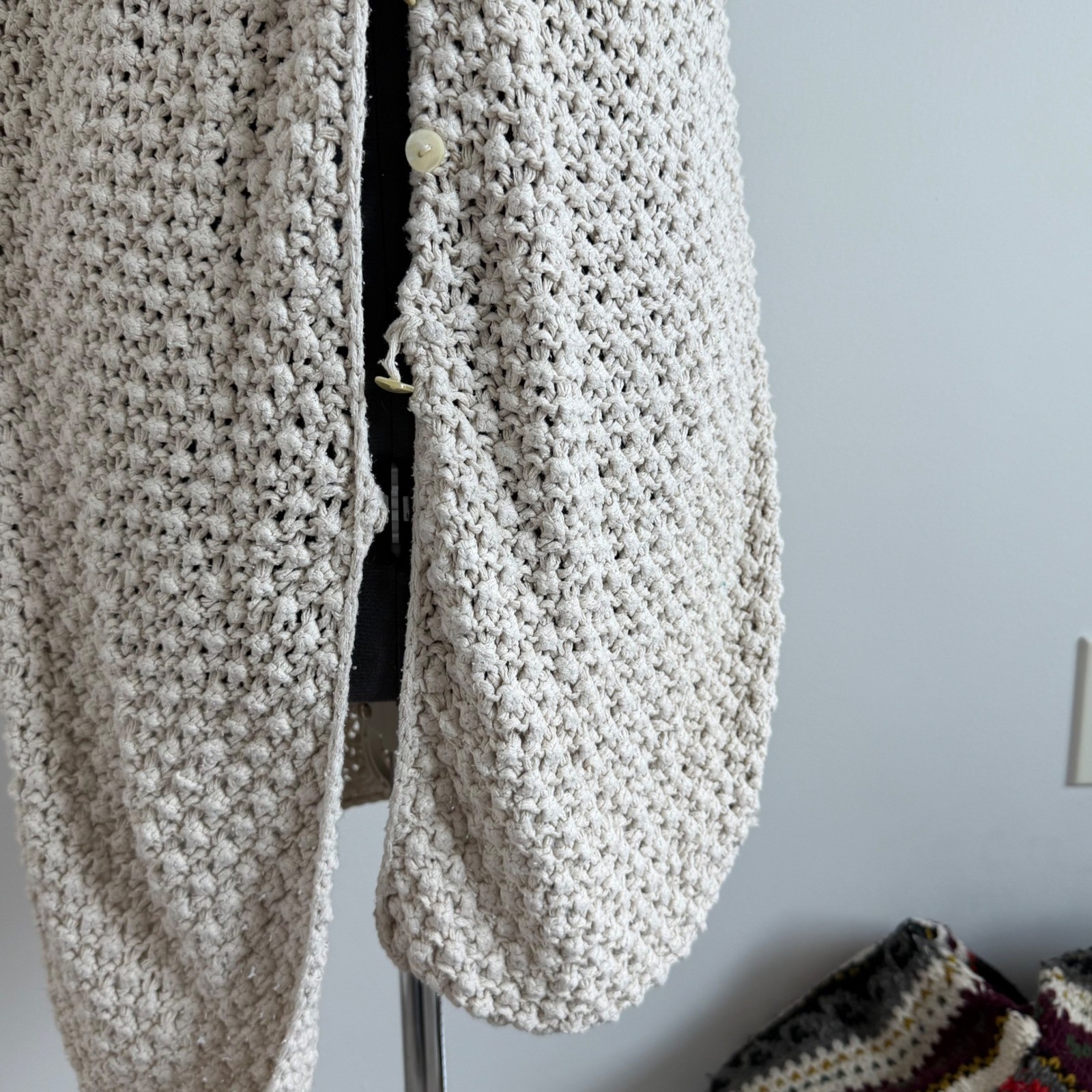 Vintage Harold&rsquo;s 100% Silk Button Front Chunky Knit Sleeveless Cardigan