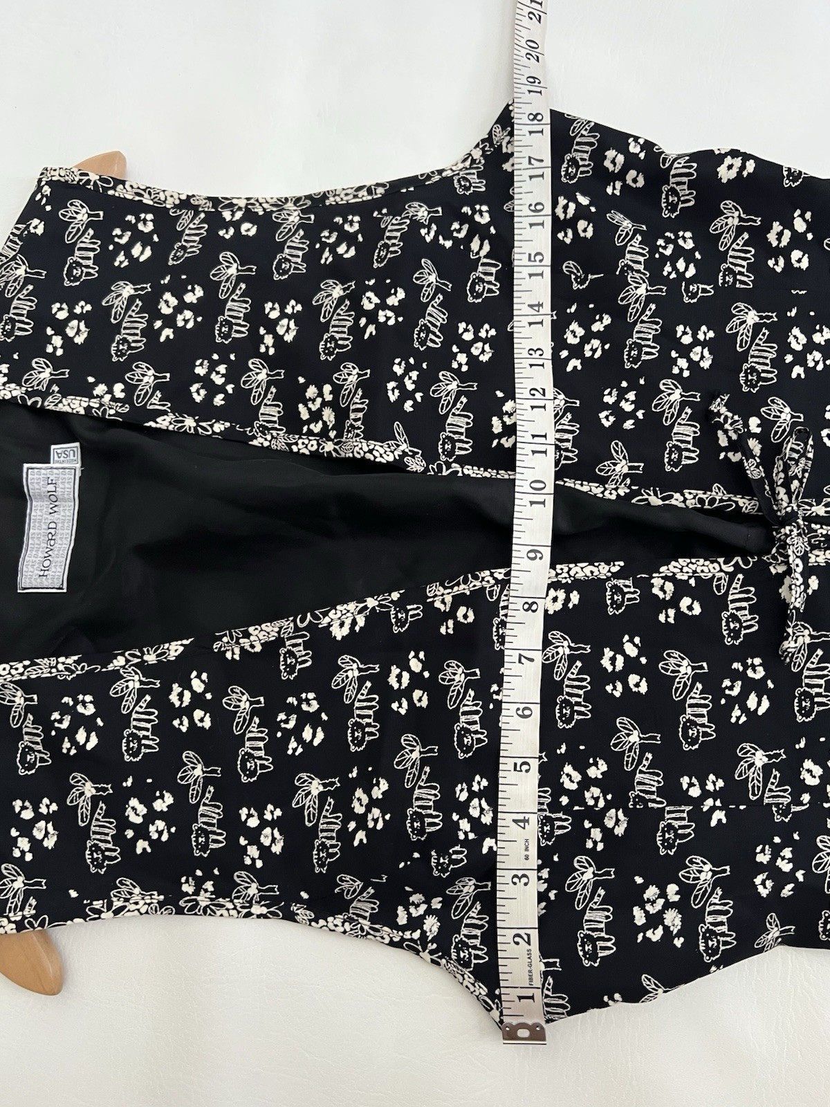 VTG Howard Wolf Tiger Cat Novelty Print Vest Black White Tie Front Small 8 Art