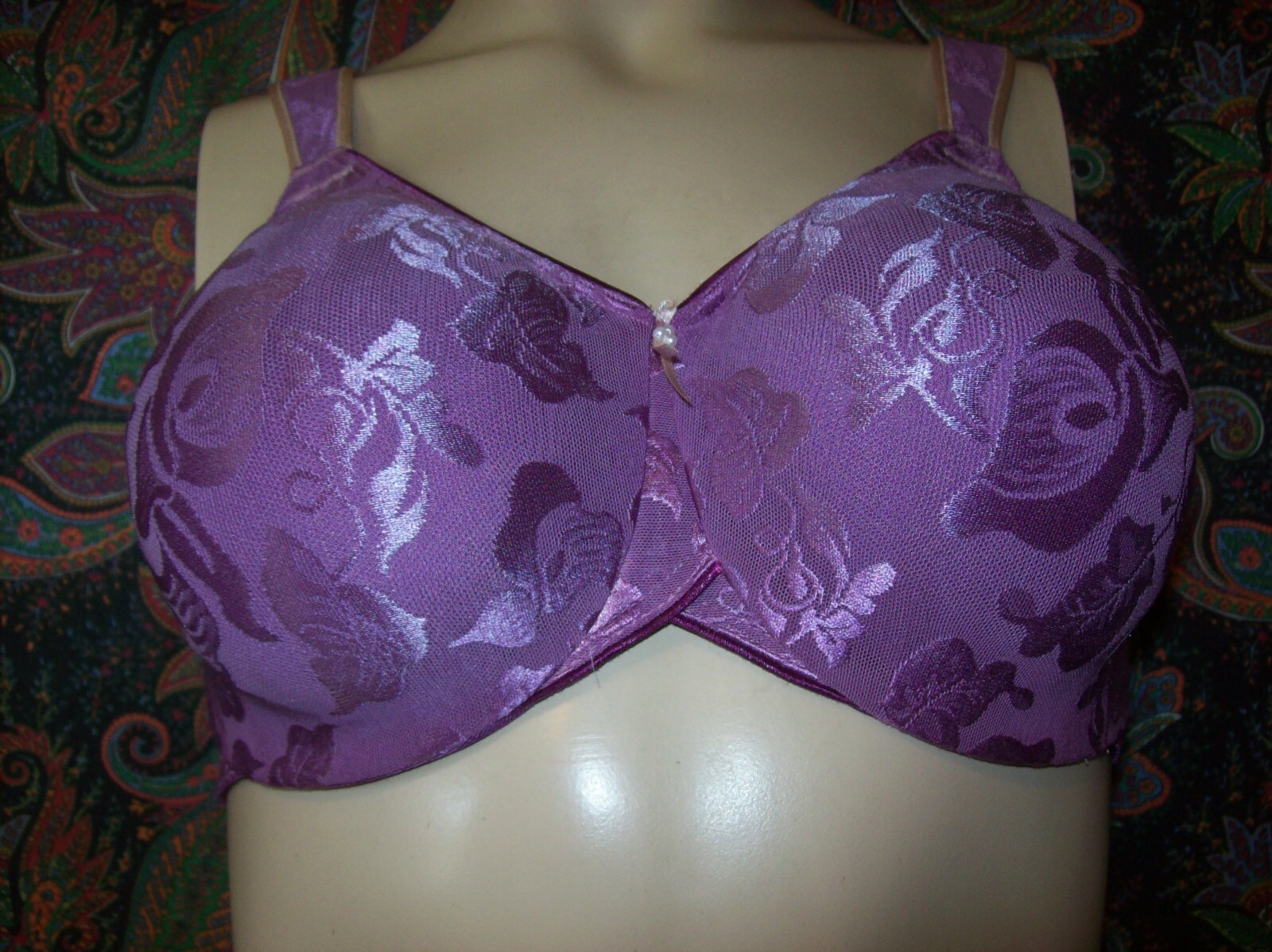 Vtg Wacoal Awareness Magenta Full Figure Seamless Underwire Bra 34DD 85567