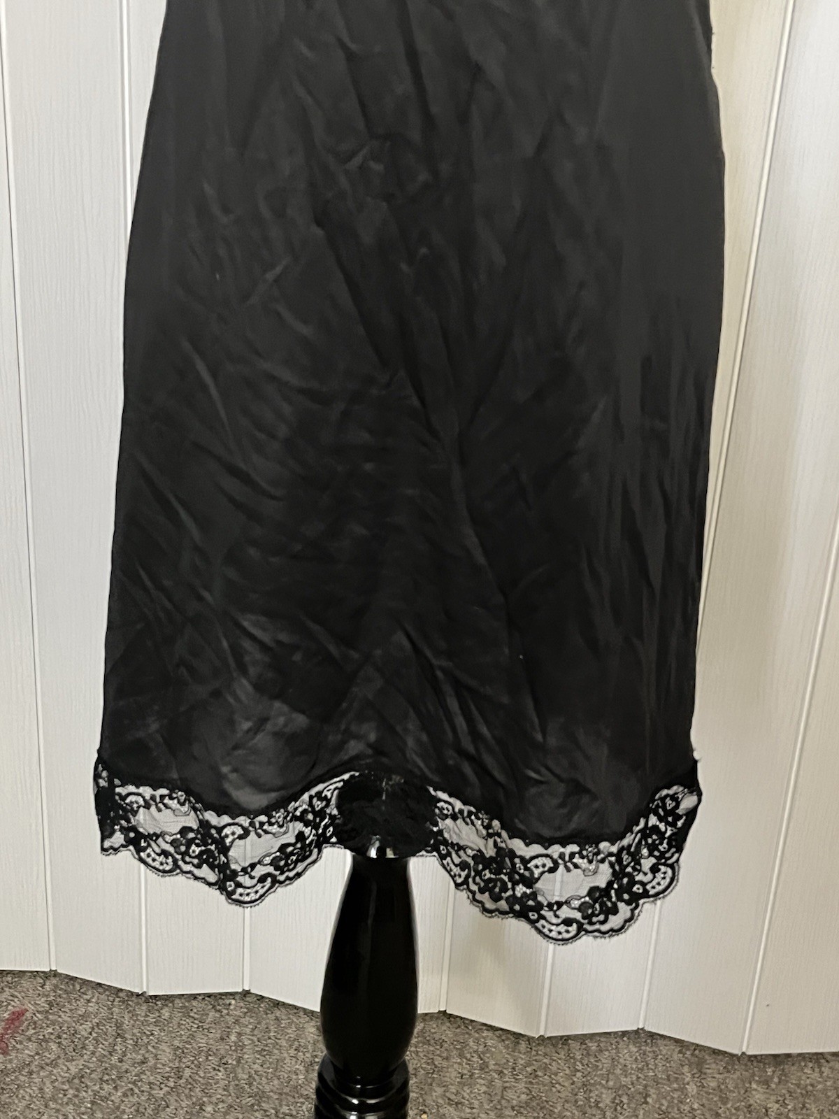 Van Raalte Vintage Original Black Nylon Lace Slip S MPN 34 Everyday 34in Hem