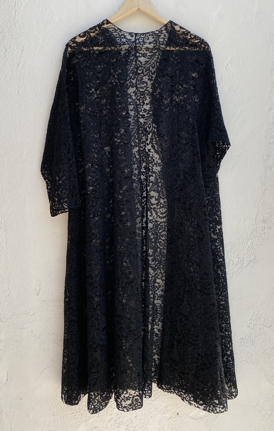 Exquisite Vintage Hand sewn Chantilly Lace Coat Duster Black