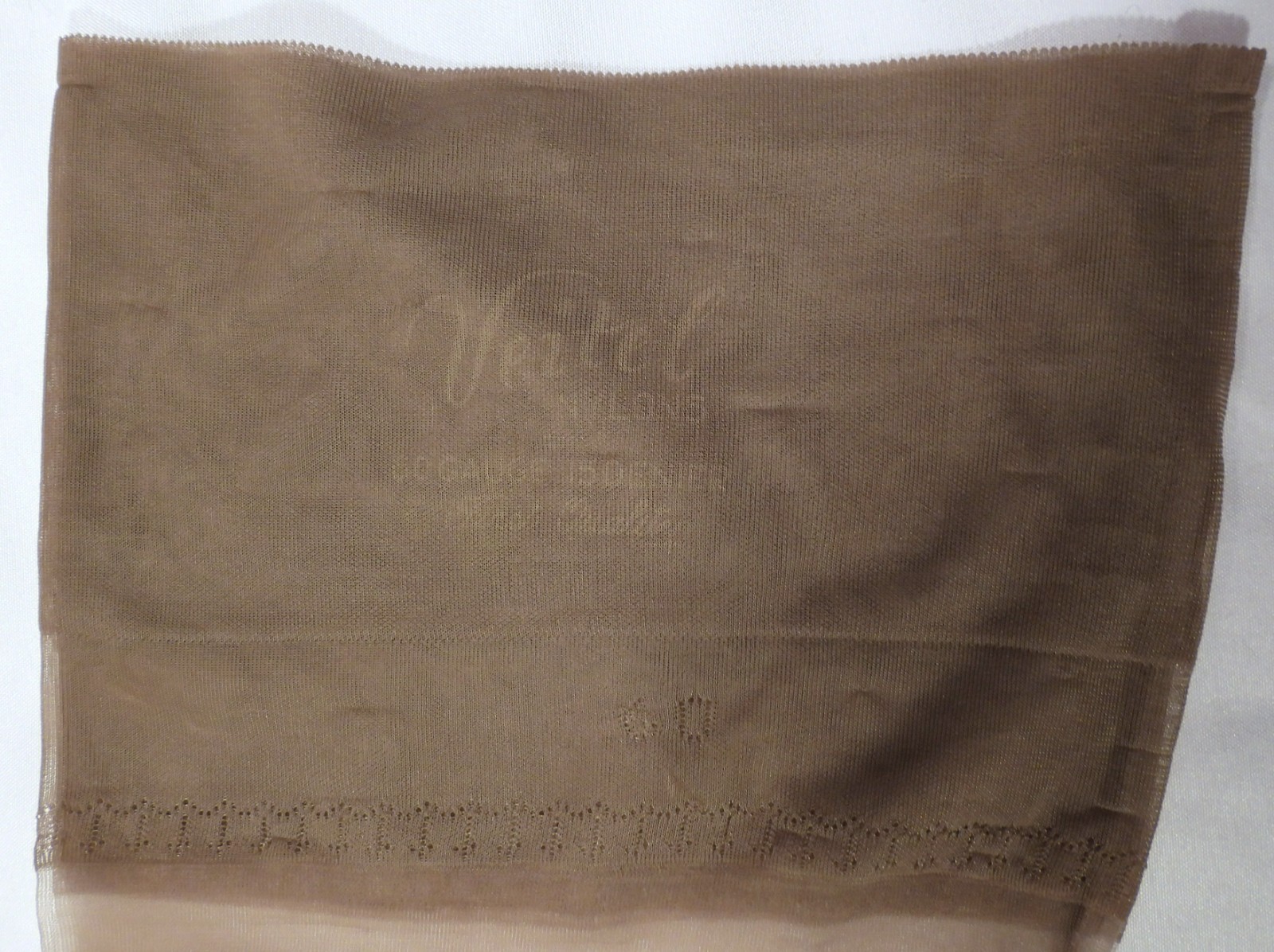 2 Pair Vtg Veitel Flat Knit Keyhole FF Plain SEAMED STOCKINGS sz 9 31&Prime; 60G/15D