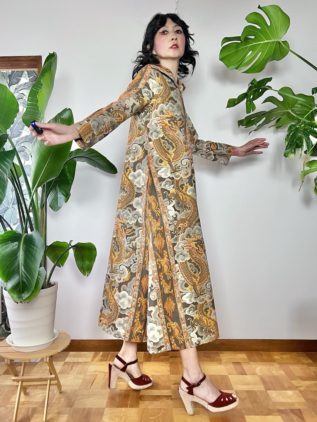 VTG 70s Dragon Cloud Print Cotton Hostess Maxi Dress Caftan Oriental Novelty S