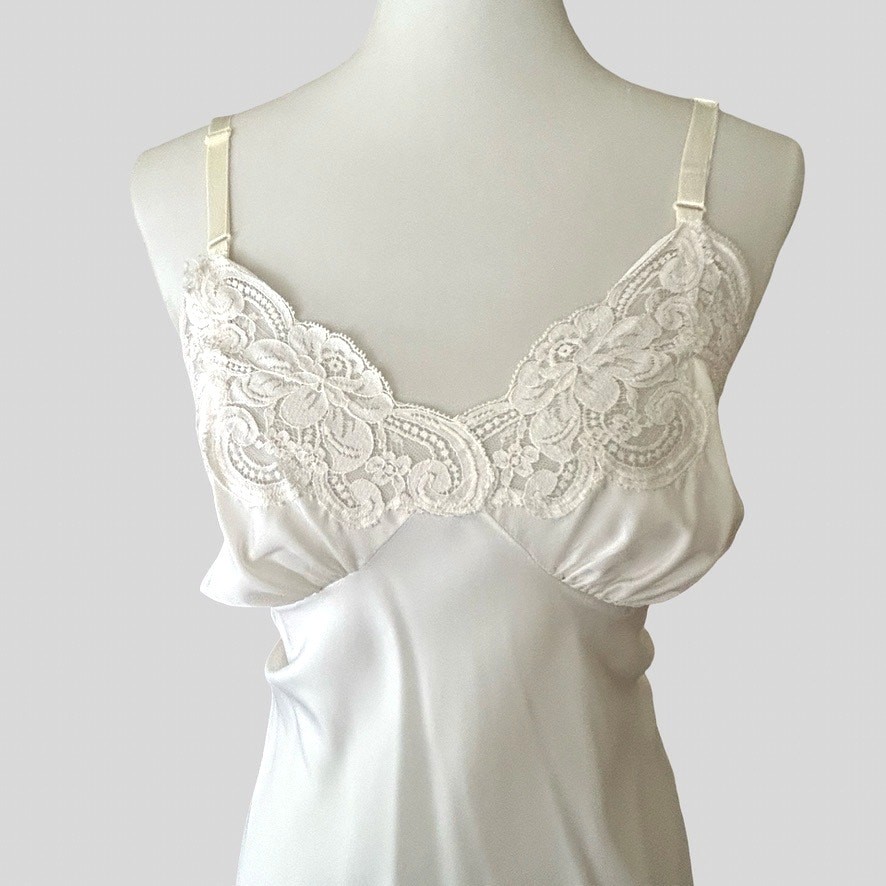 1970s Lady Lynne Floral Lace Satin Slip