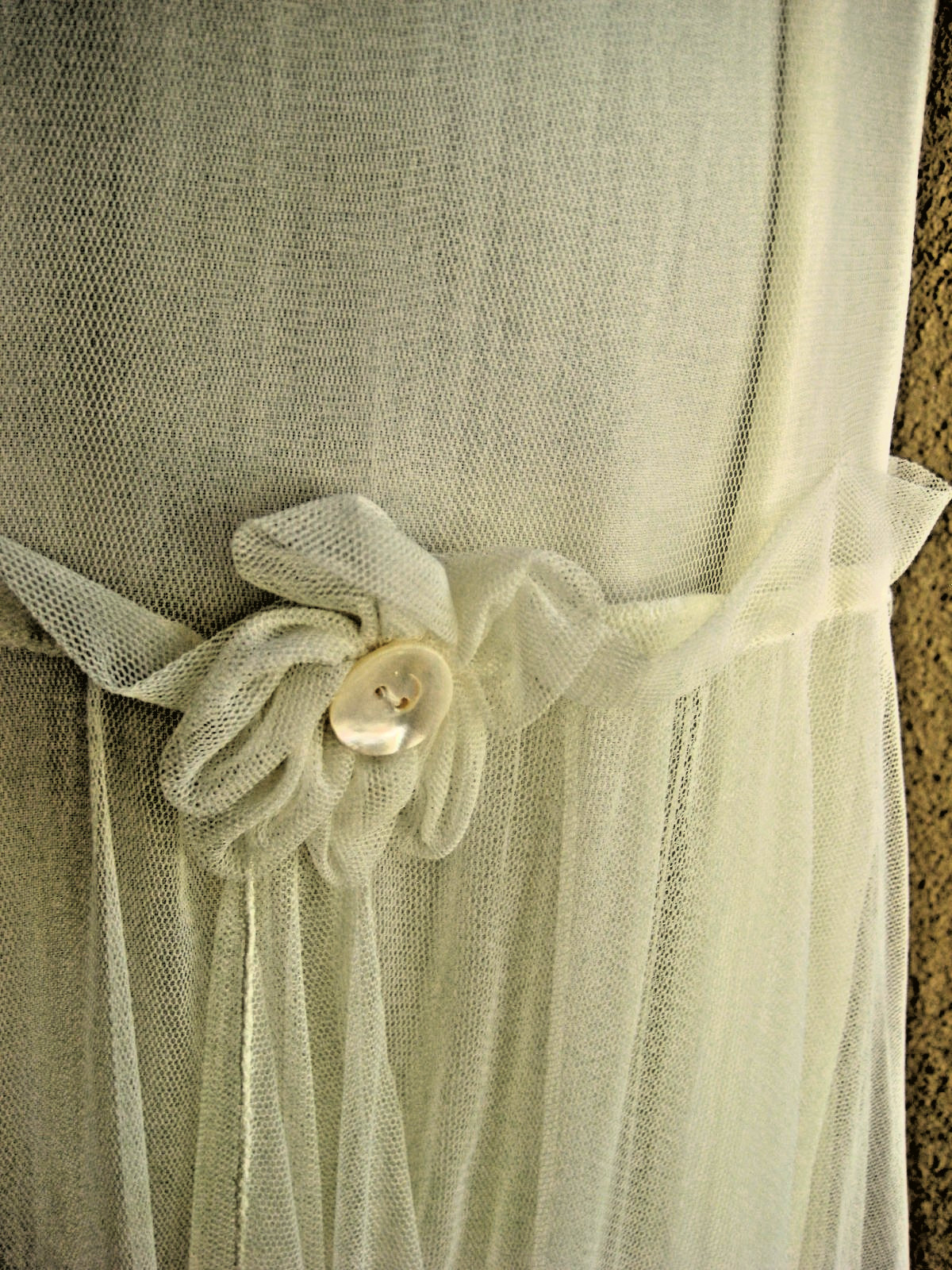 Vintage April Cornell ivory mesh overlay drop waist handkerchief hem dress M