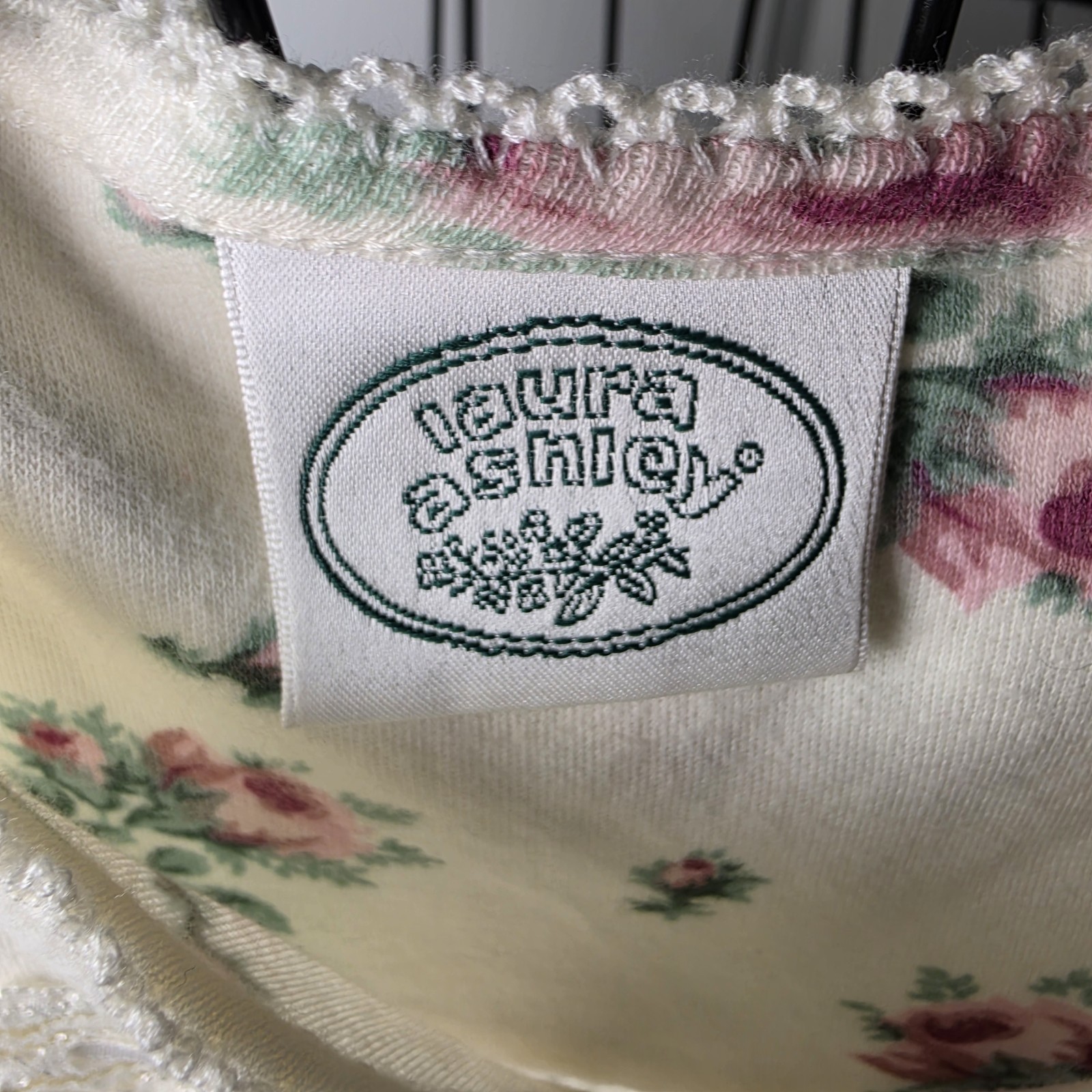 Authentic Vintage Laura Ashley « Vintg Rose » 100% Cotton Maxi Gown – DEADSTOCK…