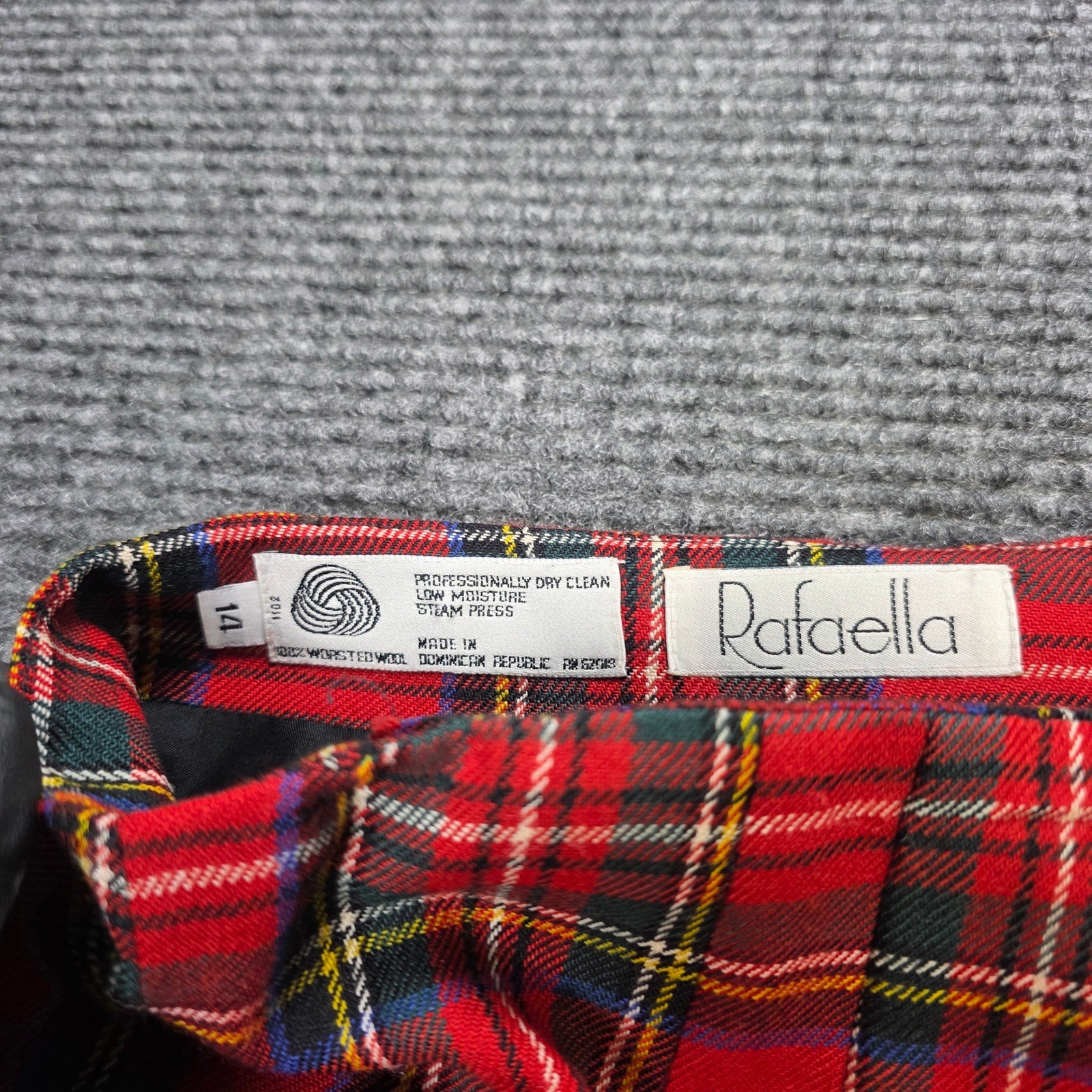 Rafaella VTG Worsted Wool Kilt Wrap Midi Skirt Women&rsquo;s Size 14 Red Plaid Fringe
