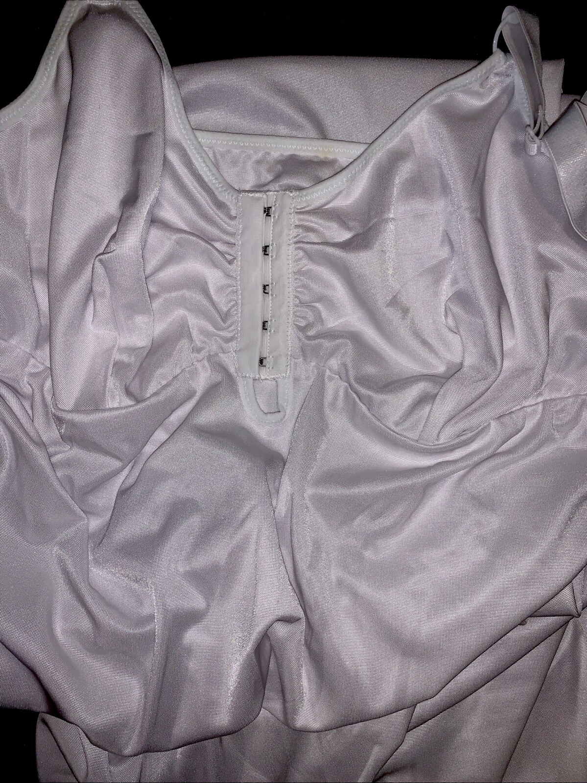 46 2X White Satin Sleek Silky Stretch Spandex Front Hook Bra Long Full Slip