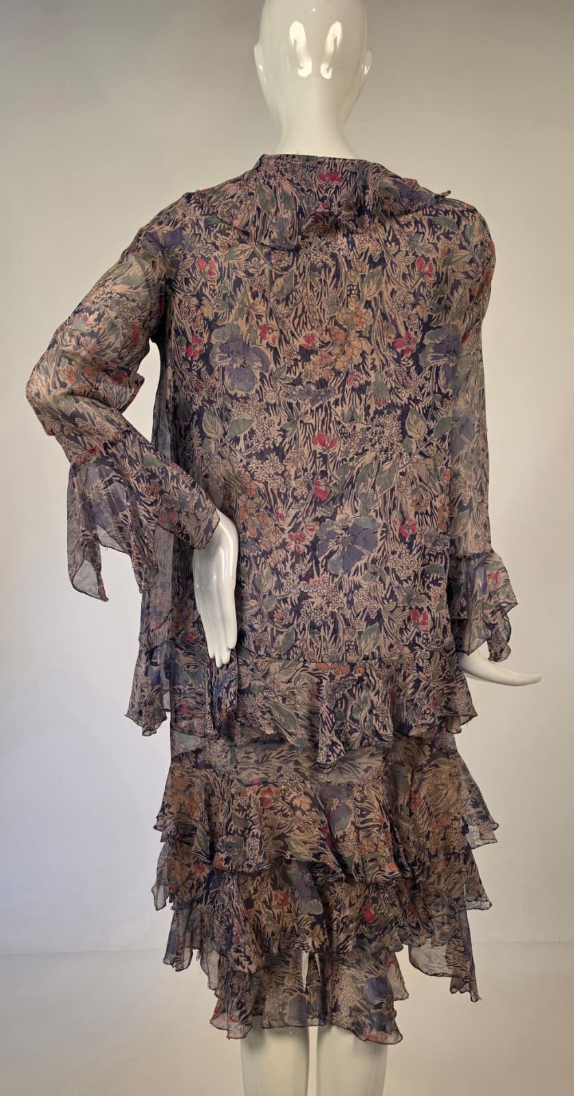 FLAPPER 1920’S FLORAL PRINT SILK CHIFFON DRESS W RUFFLE BOTTOM + MATCHING JACKET