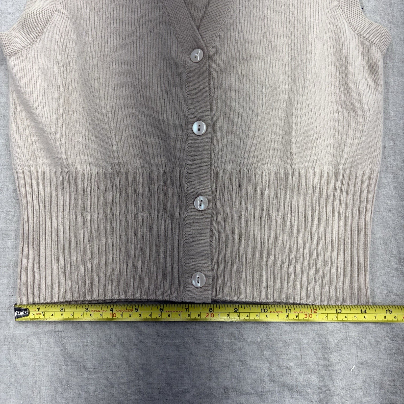Vintage Silk Cashmere Sweater Vest Beige Button Up Women&rsquo;s Size M
