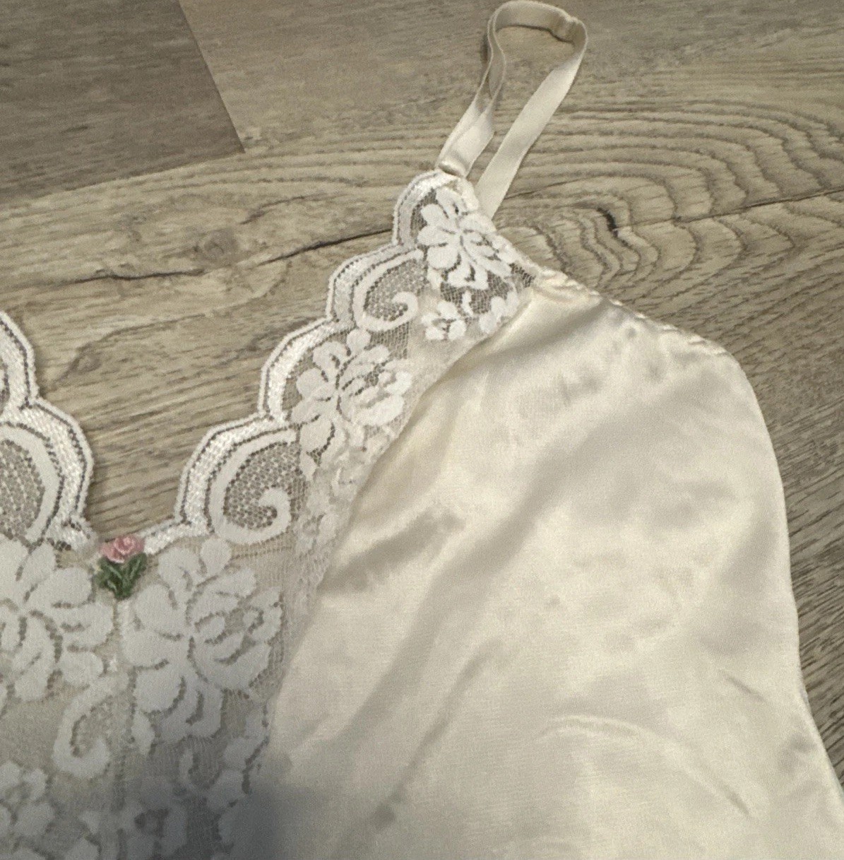 Vintage Maidenform Union Made Chantilly Lace Nylon Camisole Women 32 Ivory ILGWU