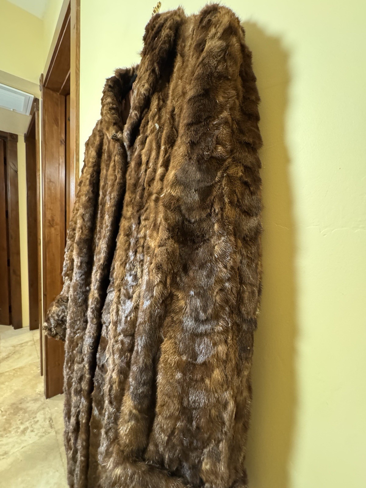 Mink Coat VINTAGE decades old mid Century luxury fashion statement NO RESERVE !