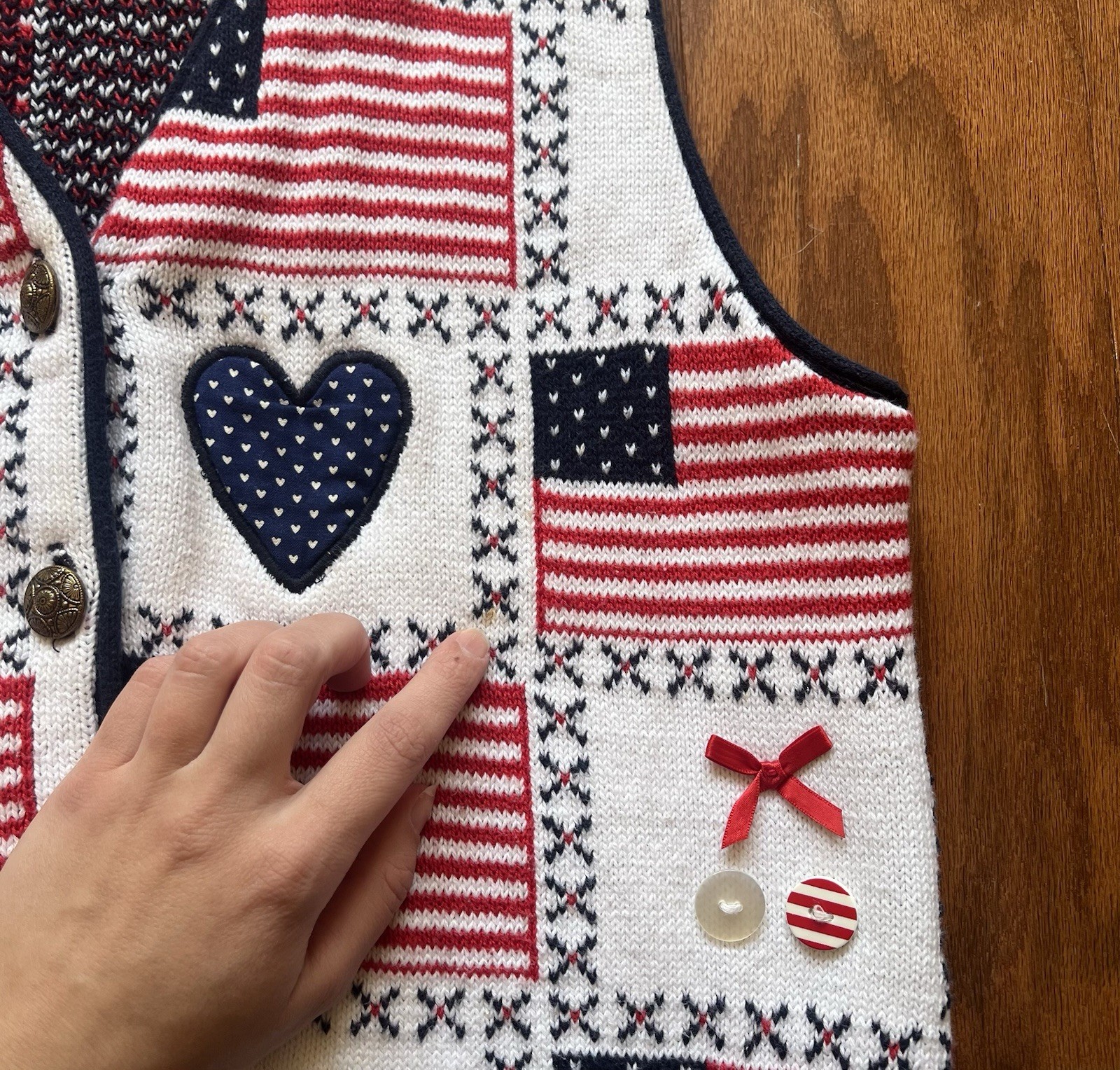 Loft Sweater Vest USA Flag Patchwork Medium Cottagecore Grandmacore Vintage