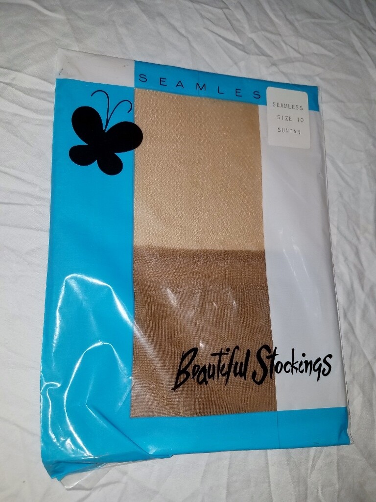 VTG 60s Beautiful Stockings Seamless Suntan 10 Sheer 15 Denier Pantyhose Nylons