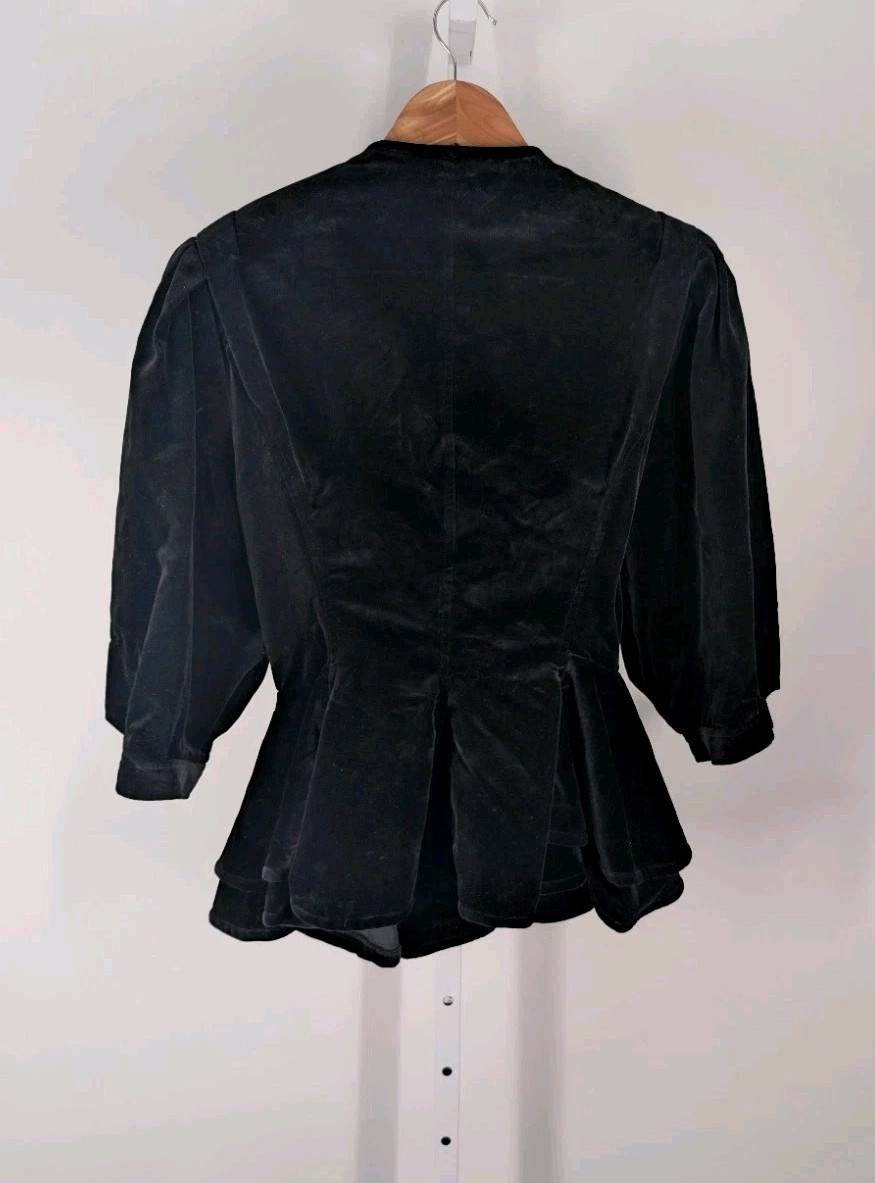 Emanuel Ungaro Ter Vtg 80s Neo Victorian Black Velvet Pleated Puff Jacket 34&Prime;