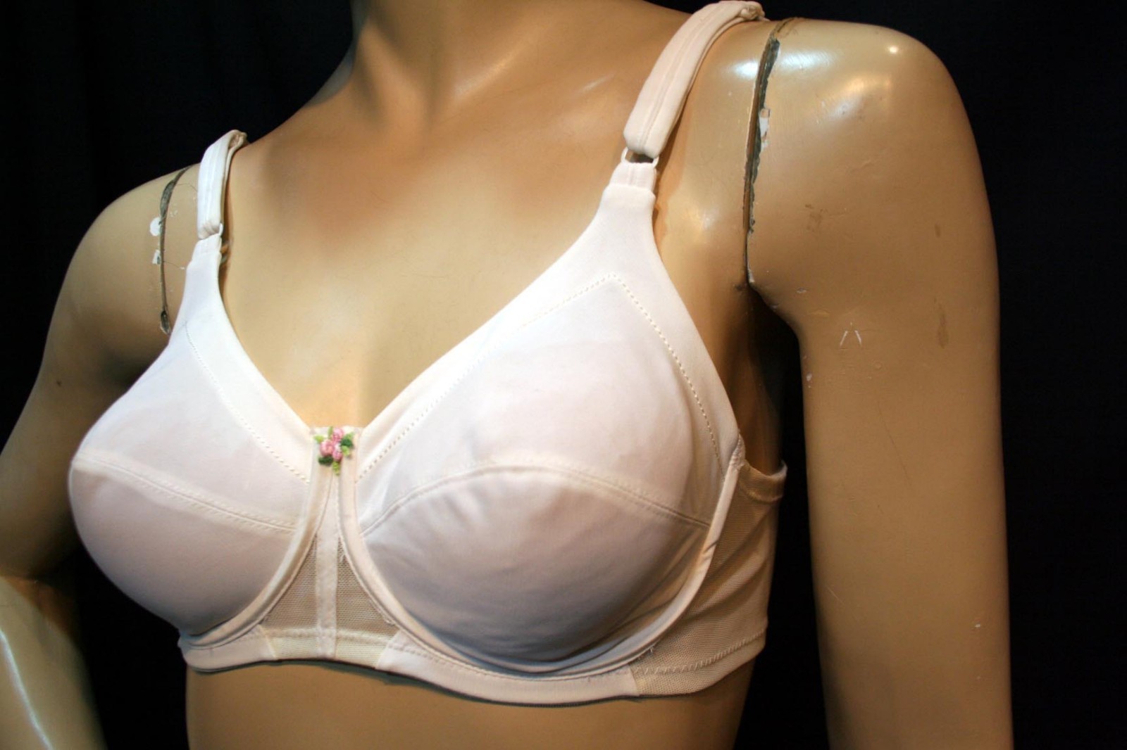 34D VTG 70s NOS Bra Soft Underwire Double Knit Nylon Exquisite Form P579 NIB
