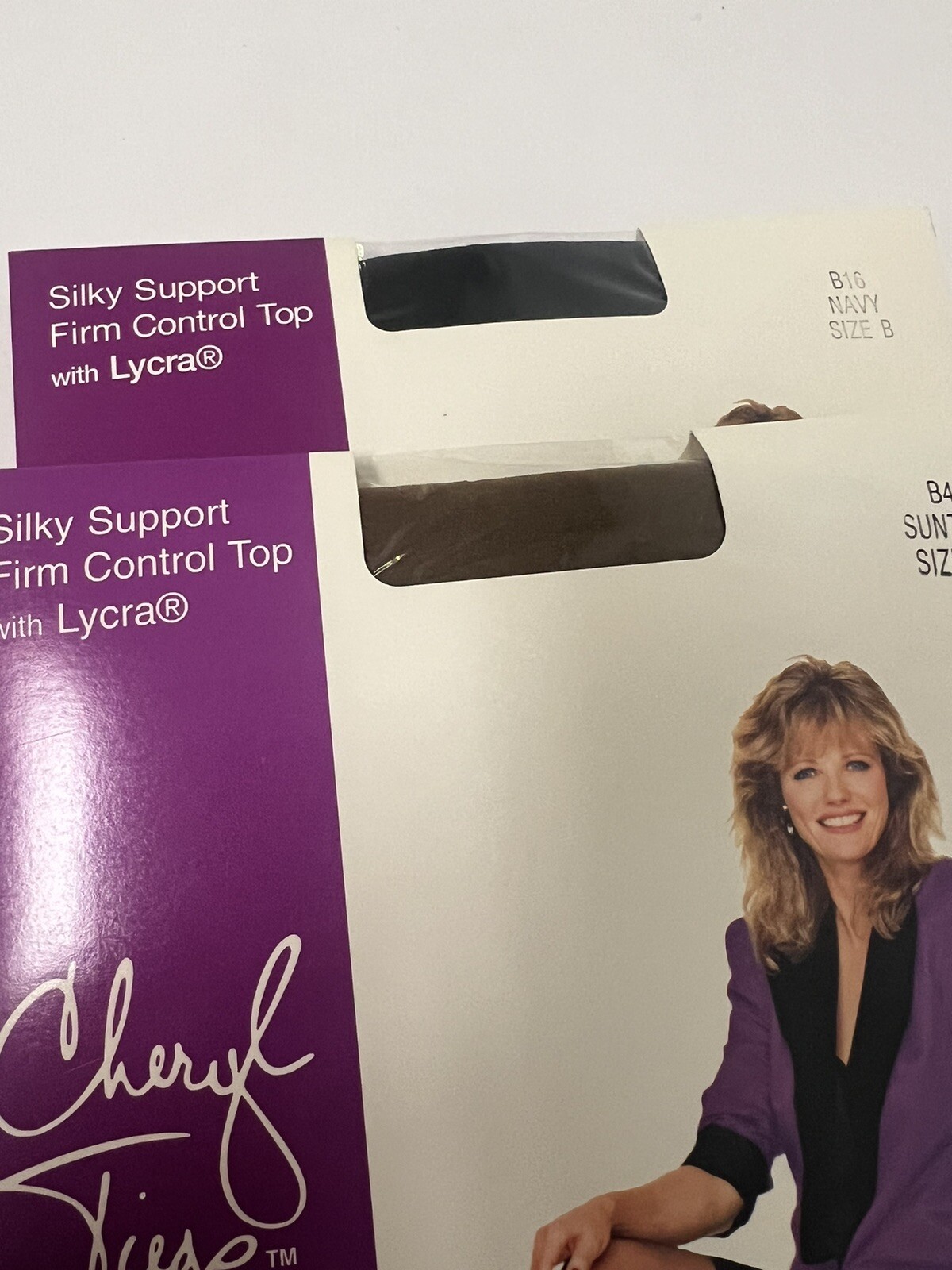 Vintage 90&rsquo;s Cheryl Tiegs Pantyhose Nylons Lot of 2 Suntan & Navy Size B