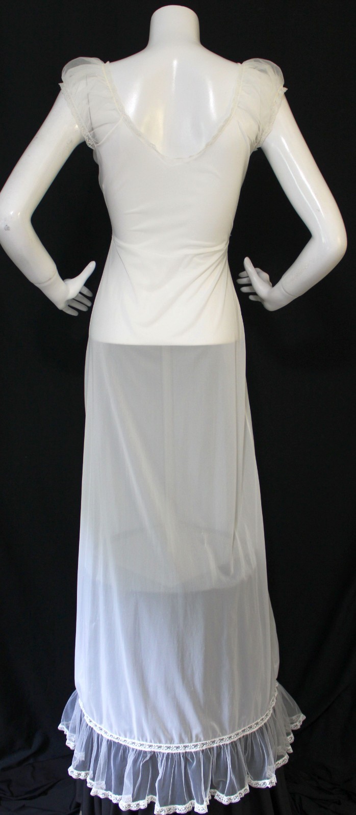 VTG 70s Pinehurst White Nylon Maxi Nightgown Sheer Bust Fitted Waist Sz 34(2-4)