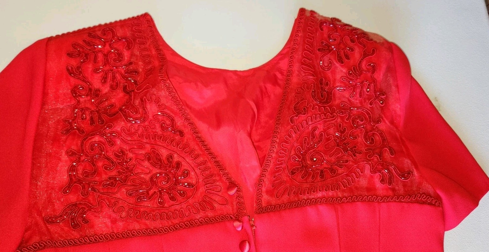 Donna Morgan Red Beaded/ Embroidered Chiffon Dress Formal/Cocktail Dress Sz 10