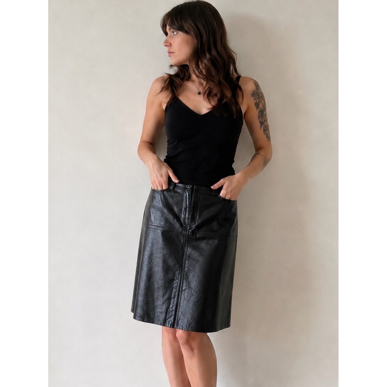 BANANA REPUBLIC Women Size 4 Black Leather Y2K Vintage Knee-Length A-Line Skirt