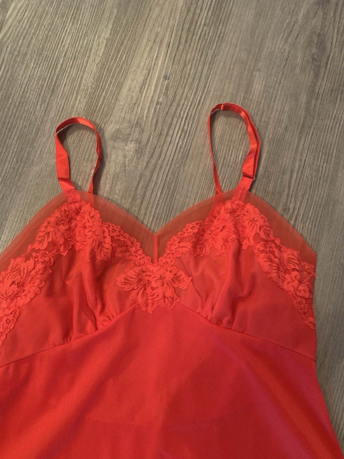 Vintage Charmode 100% Silky Nylon Red Full Slip Lace Detail Pleated Cups Sz 36