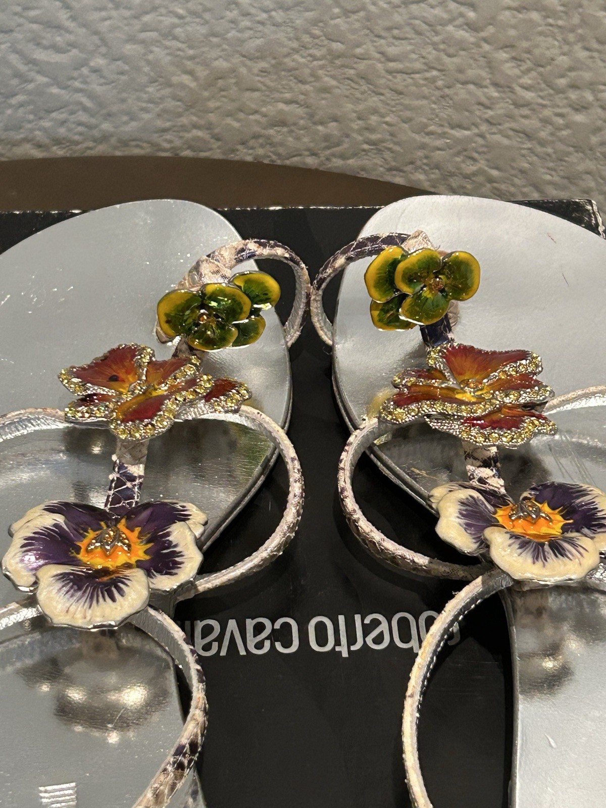 Rare Vintage Roberto Cavalli Flat T-Strap in Pansy Size 6.5