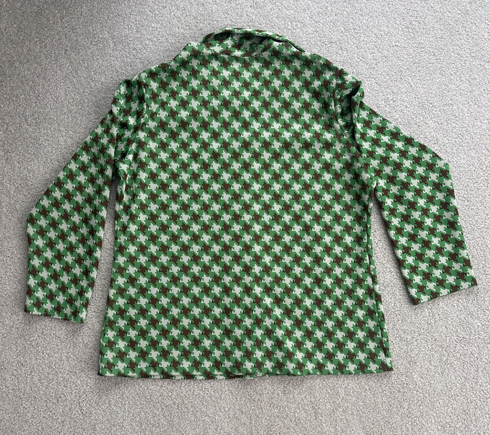 Vintage 70’s/80’s Print Button Up w/ Pointed Collar Women&rsquo;s Size Large,Unbranded