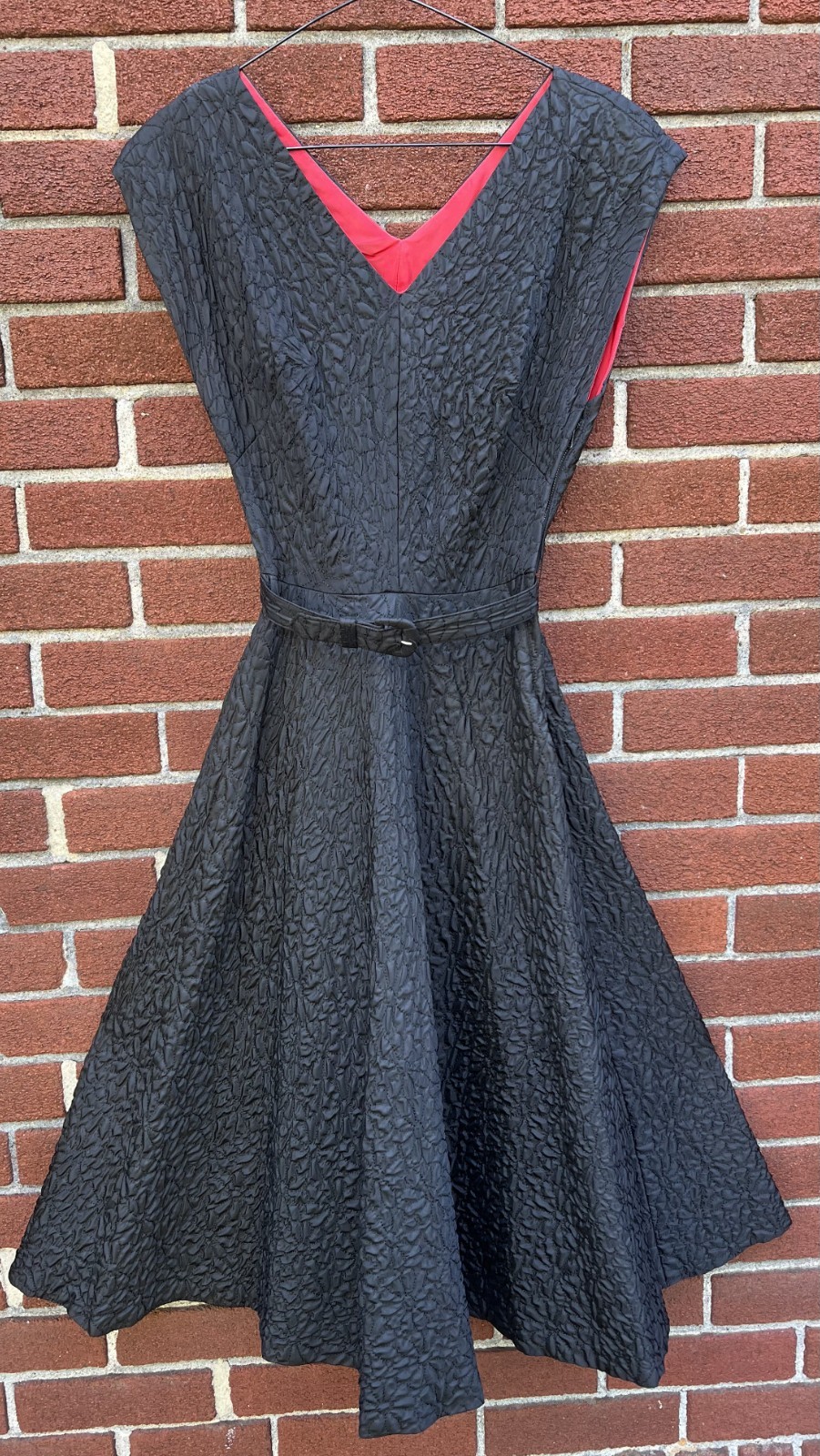 VINTAGE 1950&rsquo;s MISS JANE JUNIOR ORIGINAL BLACK FLORAL QUILTED DRESS
