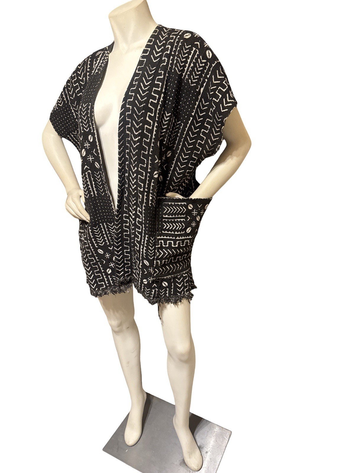 Mud Cloth Vest Kimono Jacket Black & Beige Pockets Sash Unisex Adults Tribal