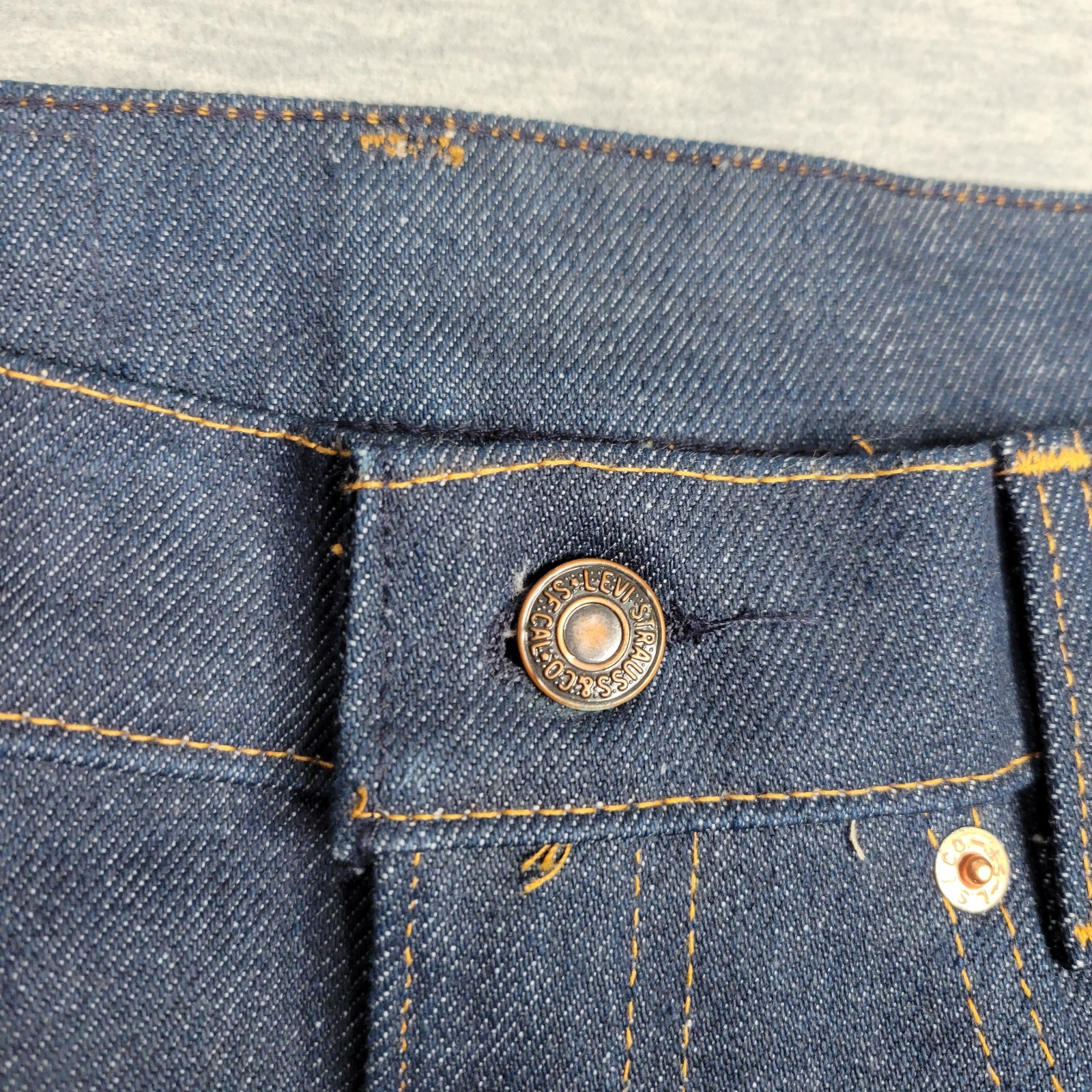 VTG 80s Levis Student Jeans Size 26×34 Made In USA Sample Pair SEE DESCRIPTION