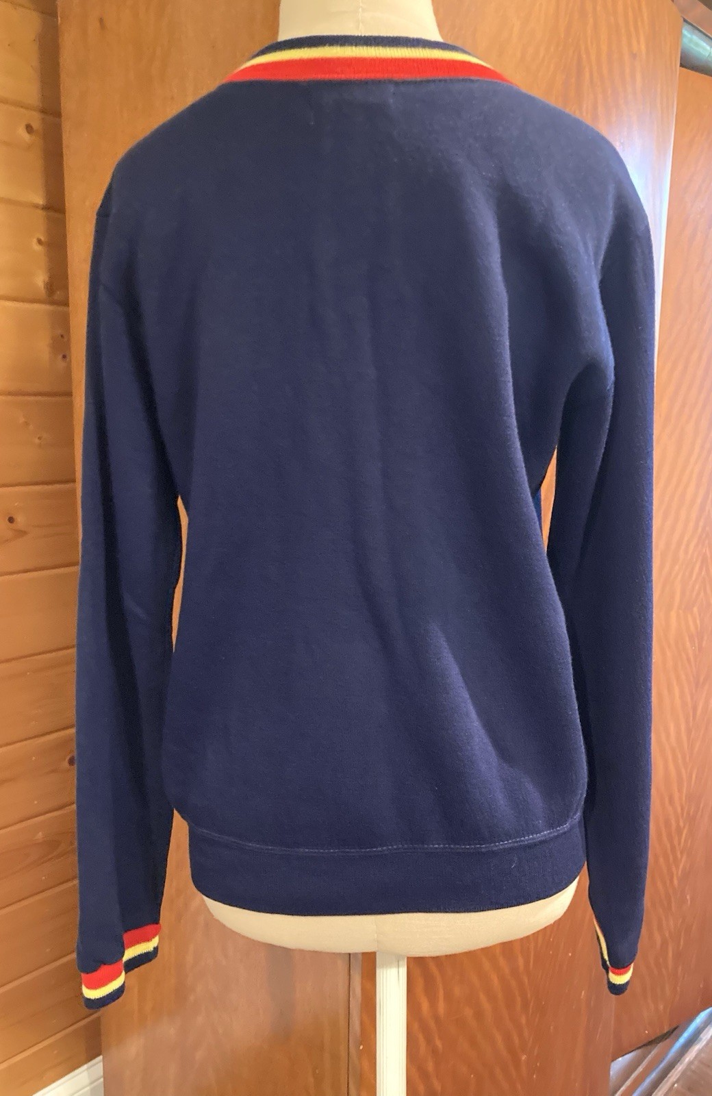 Vintage 1960s Creslan Acrylic Knit Pullover Sweater Dark Navy Ringer