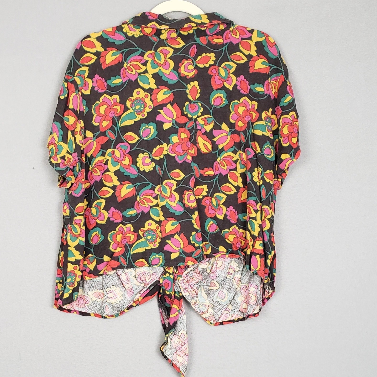 ModCloth Size 3X Tie Front Retro Floral Blouse Eclectic Dopamine Disco Summer