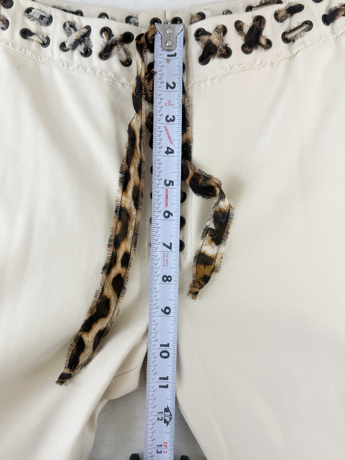 2002 YVES SAINT LAURENT Rive Gauche Mombasa Pants 40 8 Ivory Tom Ford Lace Up