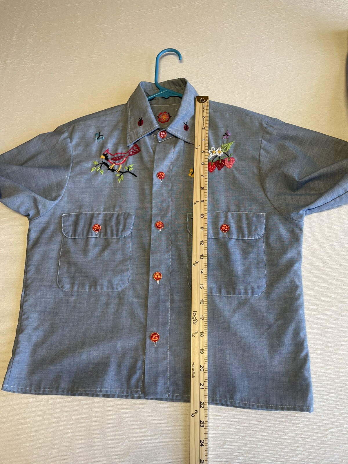 Vtg 60s 70s Chambray Denim Button Shirt Cropped Embroider Hippy Boho Flower M/L