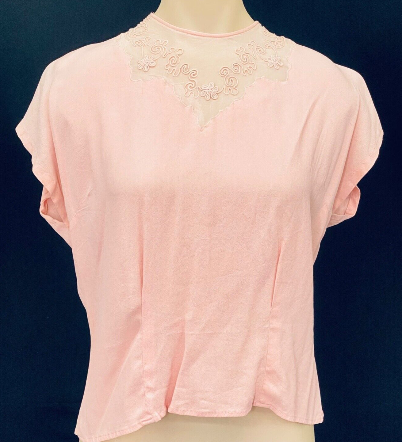 Vintage 1940s 1950s pink blouse top shirt short sleeve summer rayon netting M L