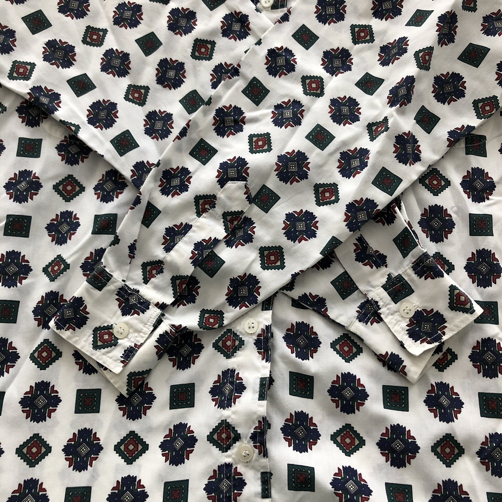 Southwestern Print Shirt Button Down Poly-Cotton Blend Pennylane Med Vintage