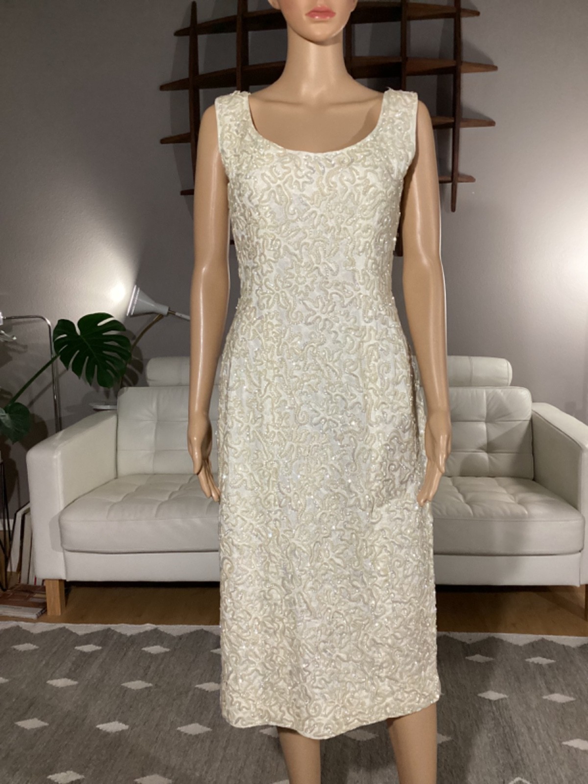 Vintage 1960’s Lace SEQUIN Applique Sleeveless Evening Midi Dress