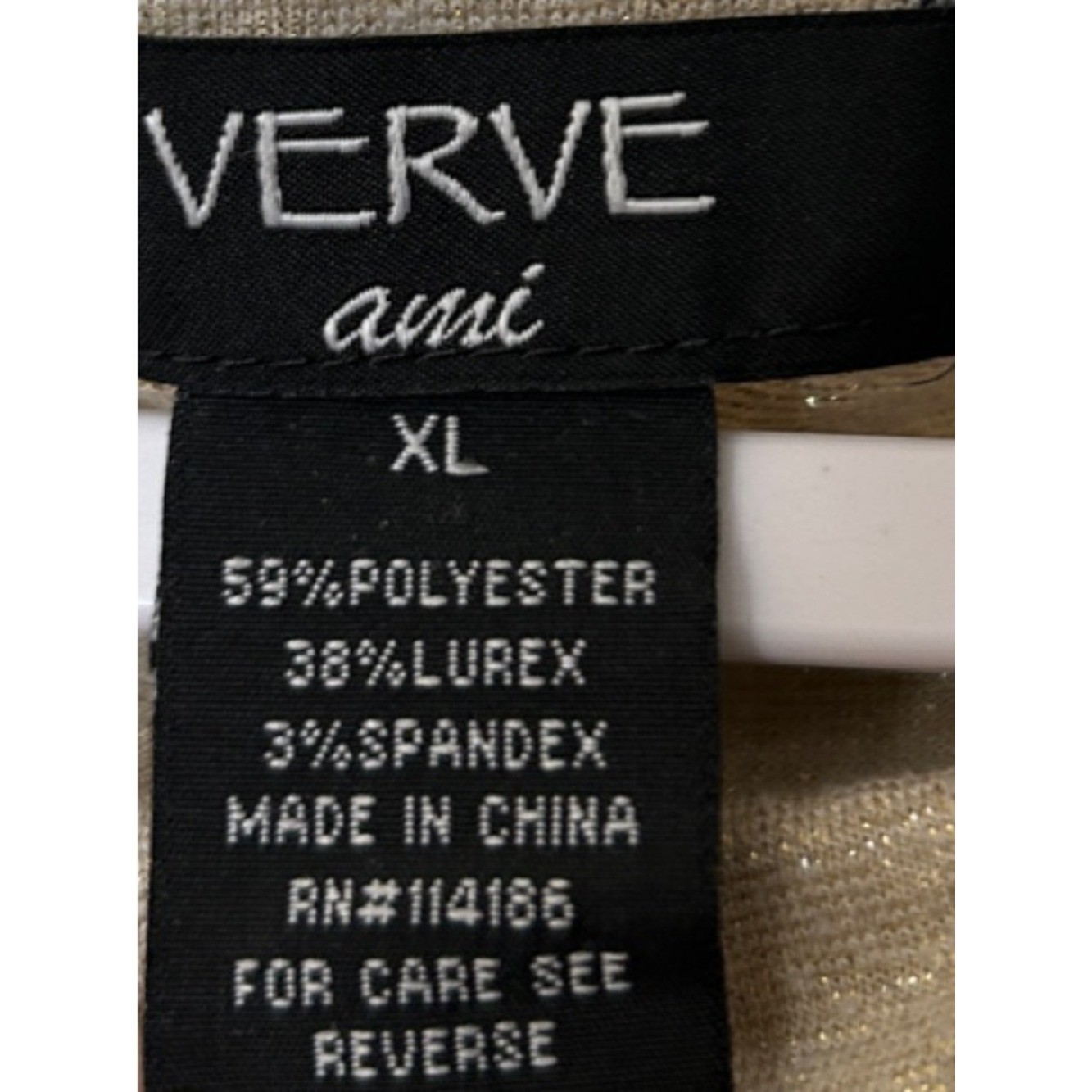 2010s Verve Sleeveless Metallic/Sparkly Tan/Gold Top Size XL