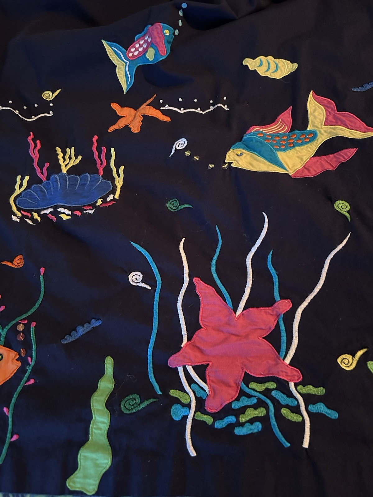 VINTAGE 1980’s1990’s MUUMUU EMBROIDERED OCEAN THEME HOUSE DRESS – XL AWESOME