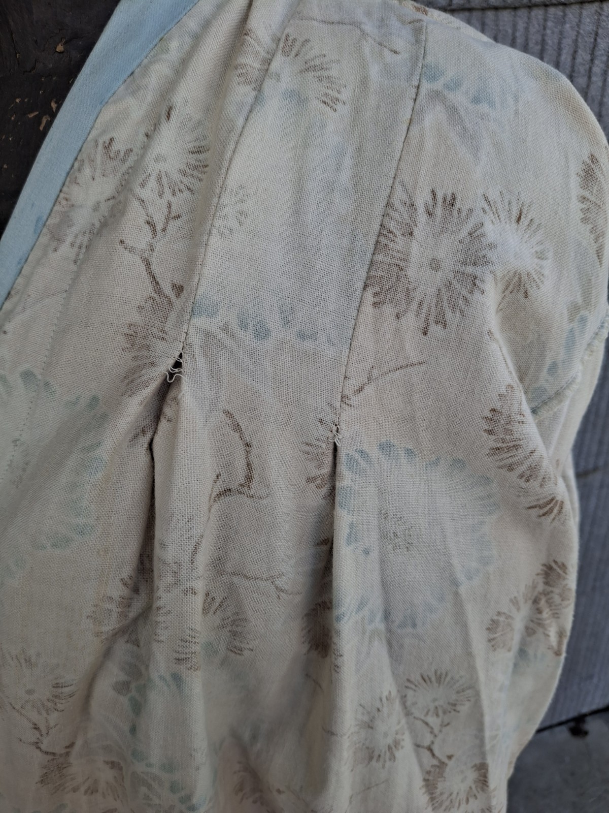 Vintage 1890s 1900s Victorian Edwardian flannel silk robe cream brown blue Asian