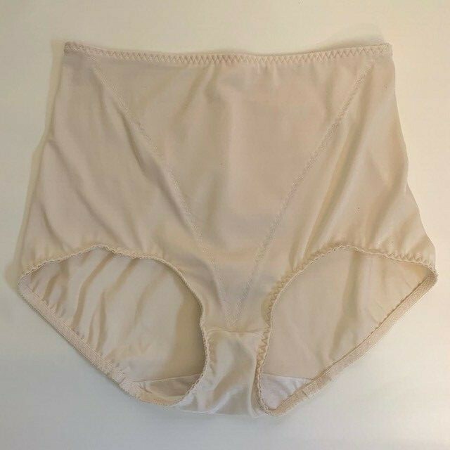 Vintage Olga Light Beige Nylon Lycra Stretch Panties in Size XL